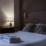 Des Arcades Hotel