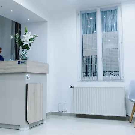 Des Arcades Реймс