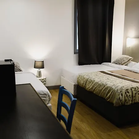 Des Arcades Отель