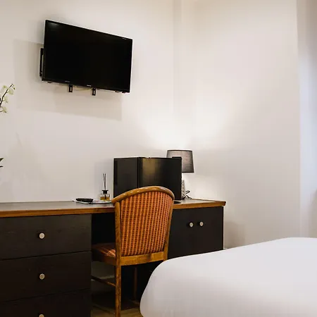 Des Arcades Отель