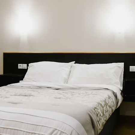 Des Arcades Hotel Reims
