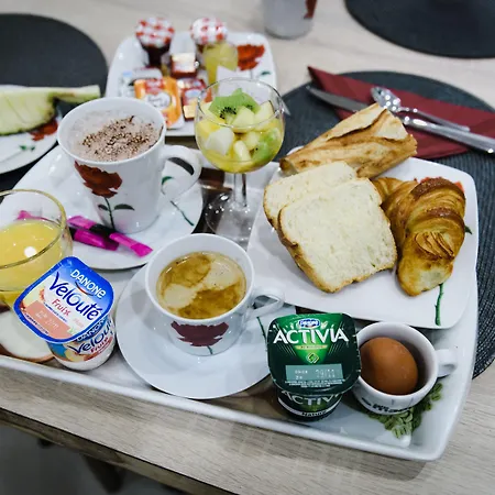 Des Arcades 호텔 3*