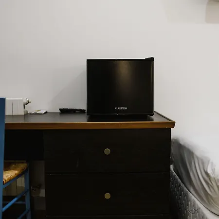 Hotel Des Arcades 3*