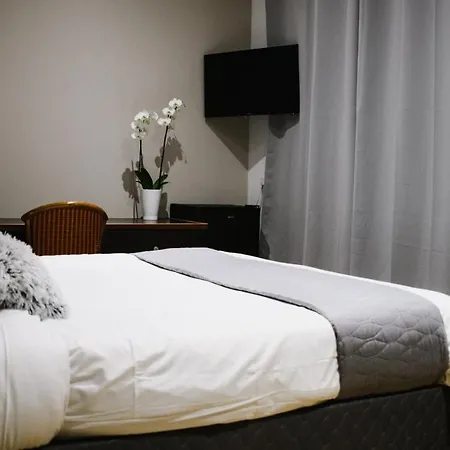Des Arcades Hotel 3*