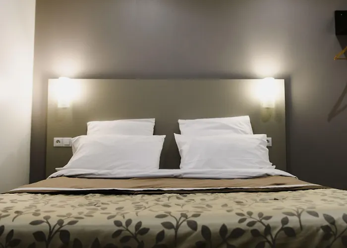 Des Arcades 3* Reims