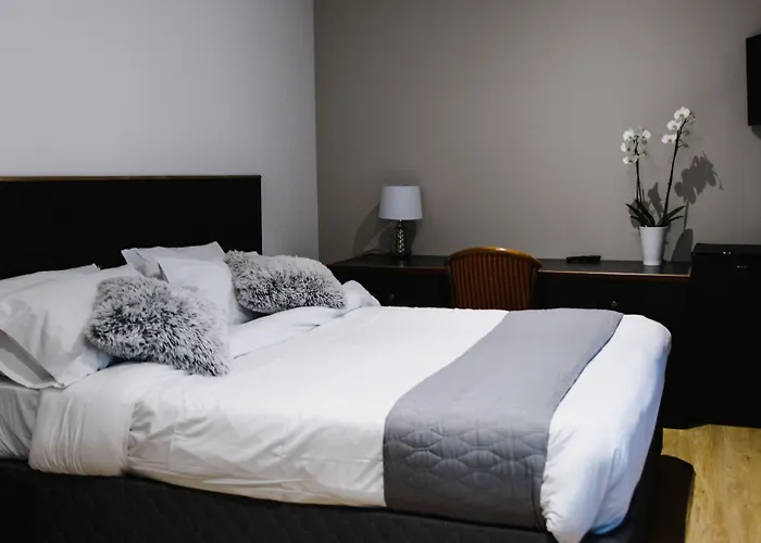 Hotel Des Arcades 3*