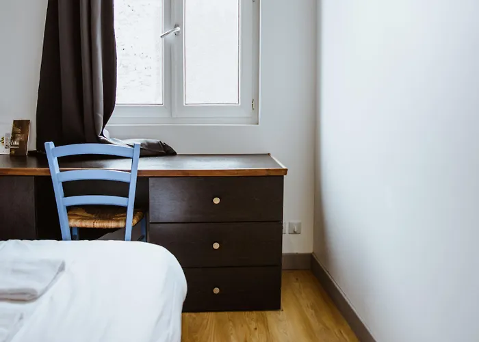 Des Arcades Hotell Reims